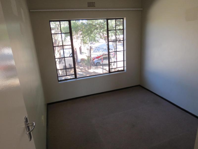 3 Bedroom Property for Sale in Sonneveld Gauteng