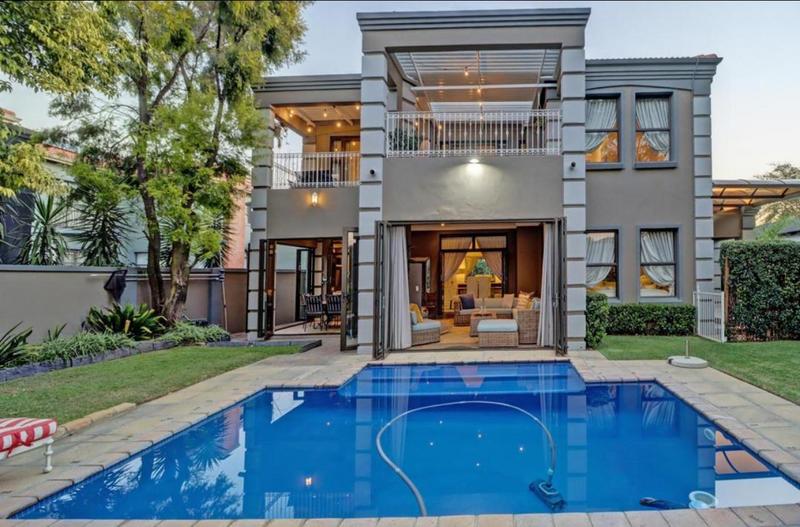 4 Bedroom Property for Sale in Blue Valley Golf Estate Gauteng