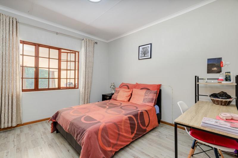 13 Bedroom Property for Sale in Kyalami Ah Gauteng