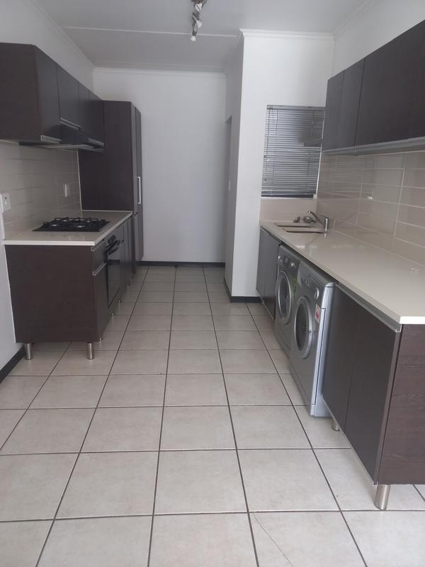 3 Bedroom Property for Sale in Greenstone Hill Gauteng