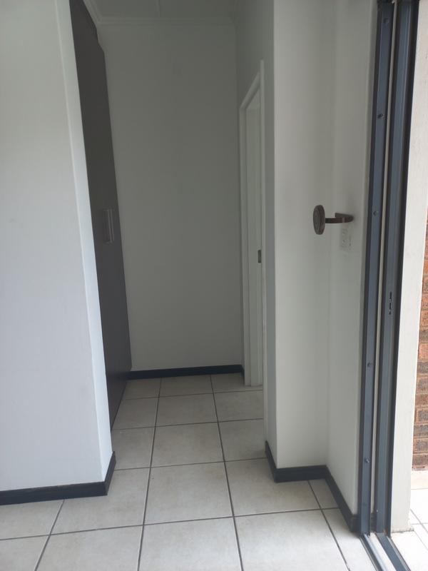 3 Bedroom Property for Sale in Greenstone Hill Gauteng