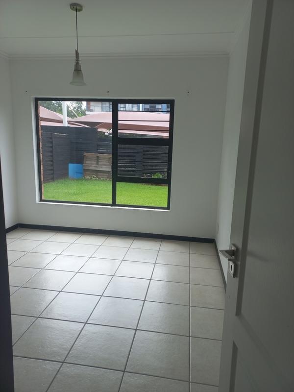 3 Bedroom Property for Sale in Greenstone Hill Gauteng