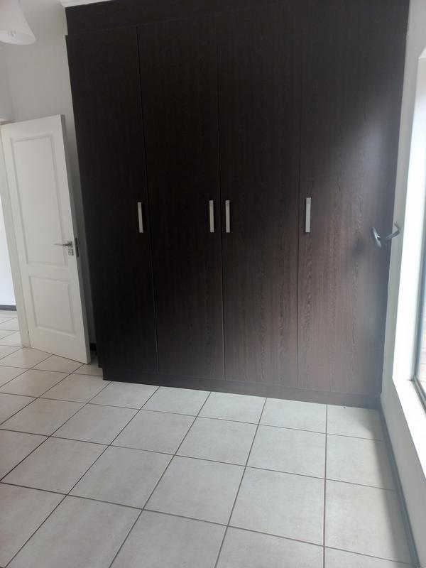 3 Bedroom Property for Sale in Greenstone Hill Gauteng