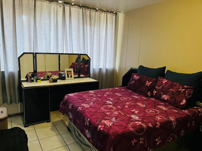 2 Bedroom Property for Sale in Sunnyside Gauteng