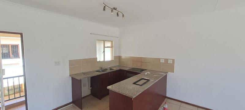 2 Bedroom Property for Sale in Hesteapark Gauteng