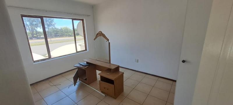 2 Bedroom Property for Sale in Hesteapark Gauteng