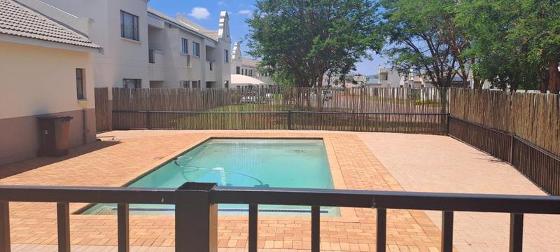 2 Bedroom Property for Sale in Hesteapark Gauteng