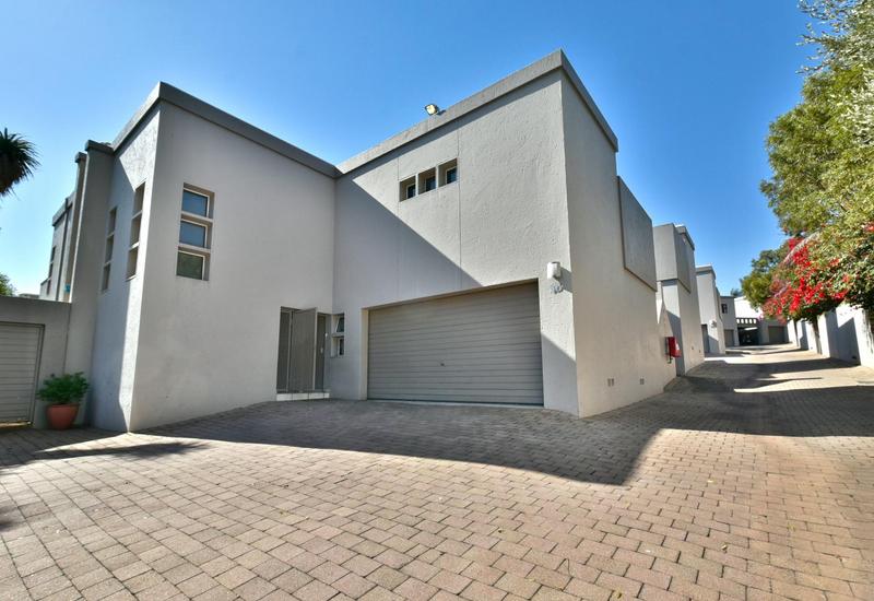 3 Bedroom Property for Sale in Woodmead Gauteng