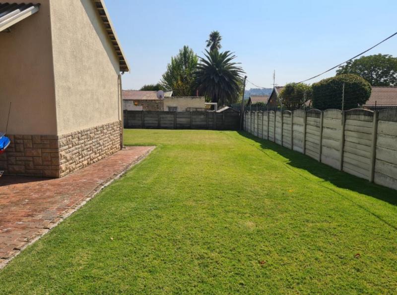 3 Bedroom Property for Sale in Edenvale Gauteng