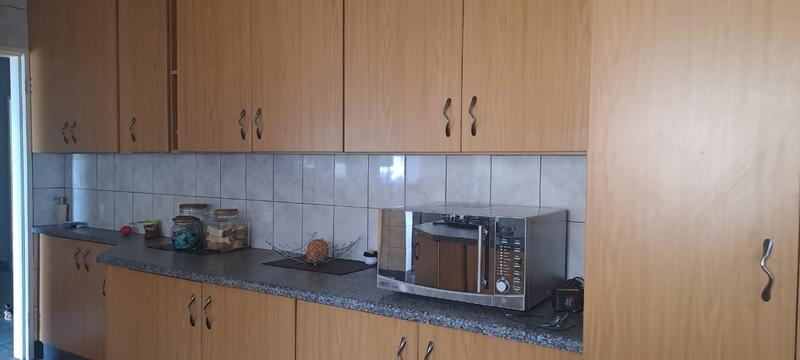 3 Bedroom Property for Sale in Flora Gardens Gauteng