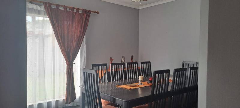 3 Bedroom Property for Sale in Flora Gardens Gauteng