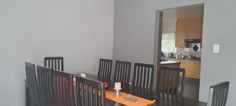 3 Bedroom Property for Sale in Flora Gardens Gauteng