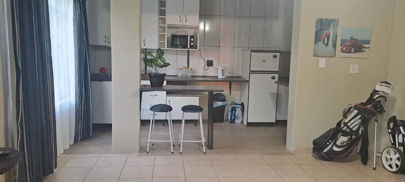 3 Bedroom Property for Sale in Flora Gardens Gauteng