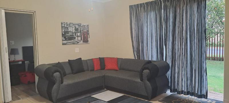 3 Bedroom Property for Sale in Flora Gardens Gauteng