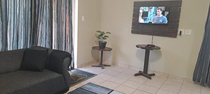 3 Bedroom Property for Sale in Flora Gardens Gauteng