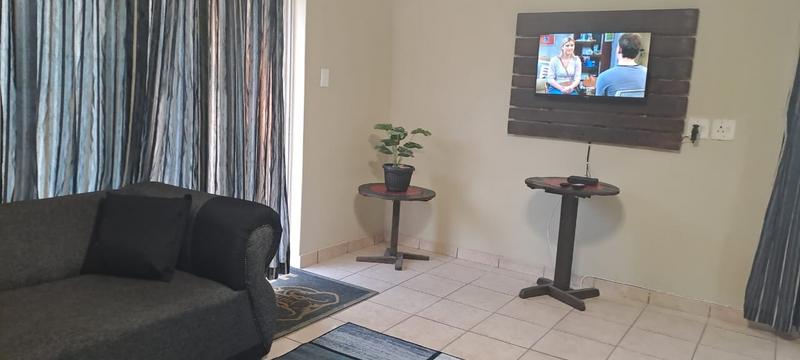 3 Bedroom Property for Sale in Flora Gardens Gauteng