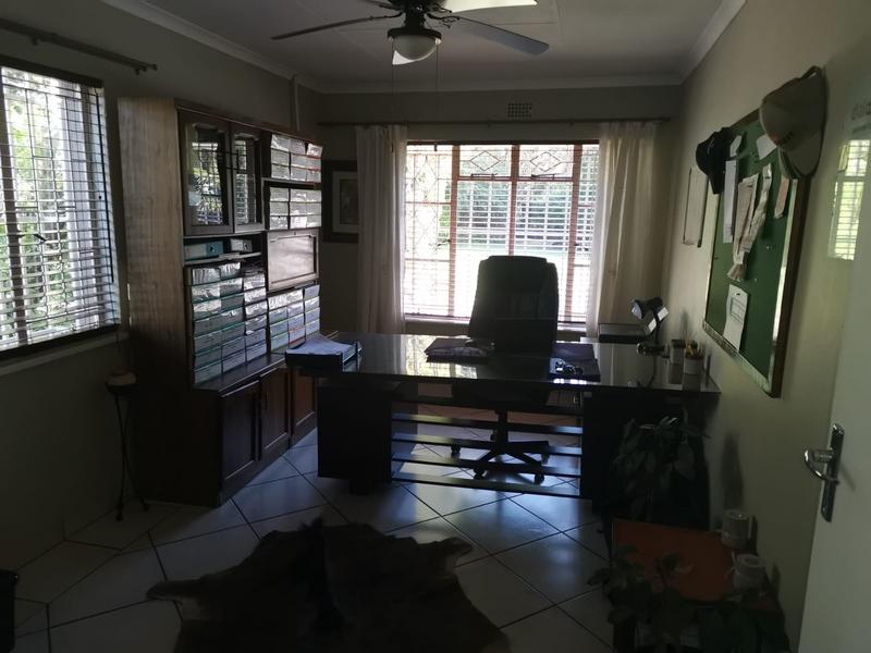 9 Bedroom Property for Sale in Walkerville Gauteng