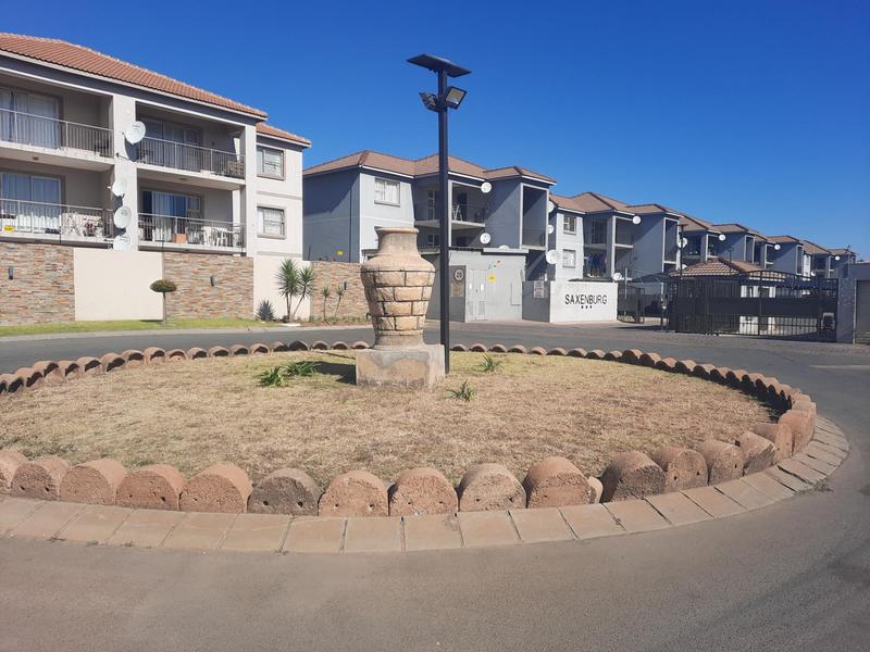 2 Bedroom Property for Sale in Bardene Gauteng