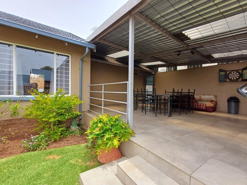 3 Bedroom Property for Sale in Rant En Dal Gauteng