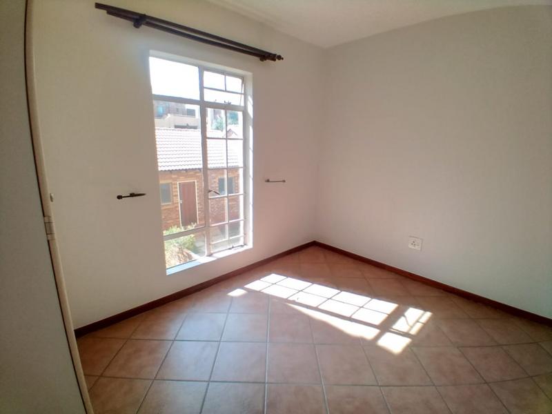 2 Bedroom Property for Sale in Olympus Gauteng