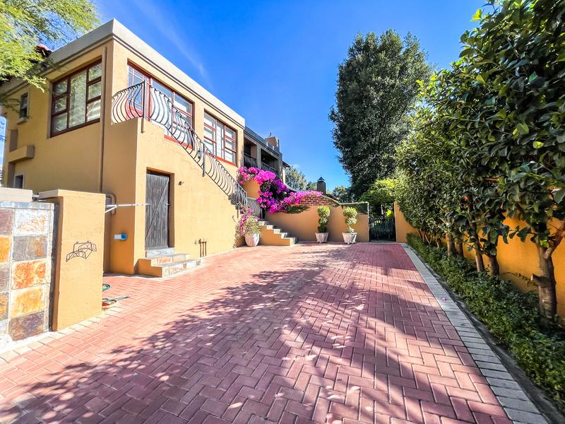 6 Bedroom Property for Sale in Midstream Estate Gauteng