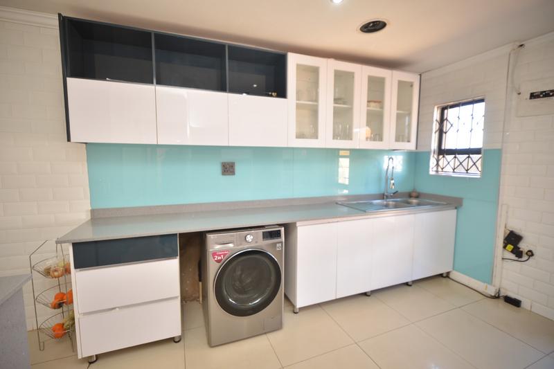 4 Bedroom Property for Sale in Protea Glen Gauteng