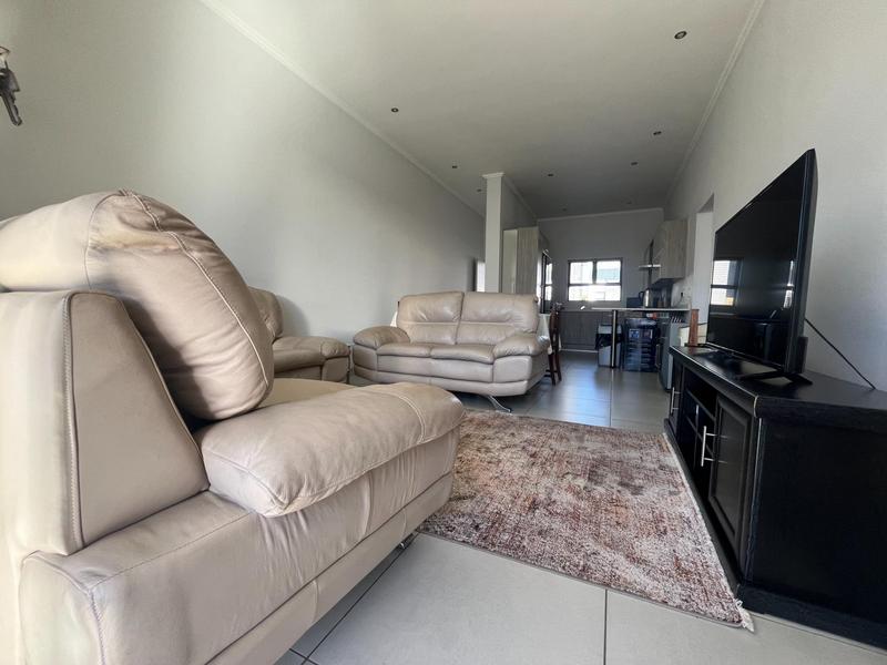 2 Bedroom Property for Sale in Broadacres Gauteng