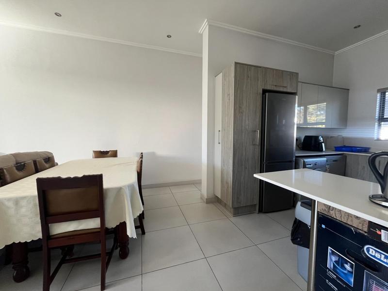 2 Bedroom Property for Sale in Broadacres Gauteng