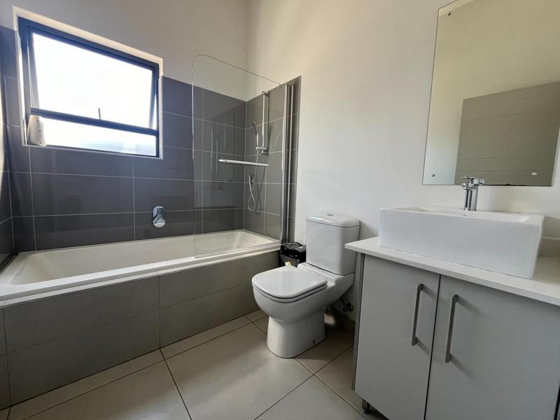 2 Bedroom Property for Sale in Broadacres Gauteng