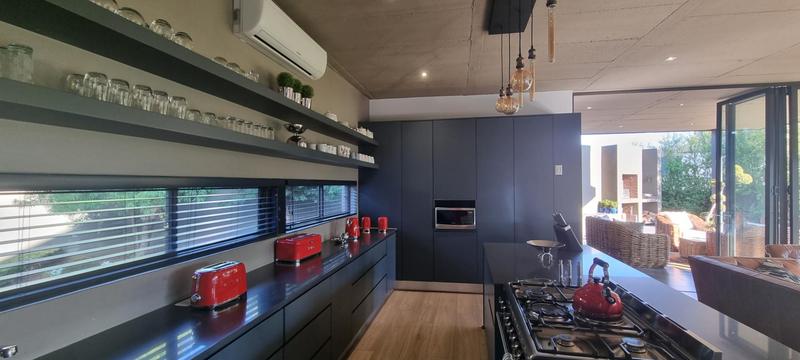 To Let 4 Bedroom Property for Rent in Midstream Ridge Gauteng