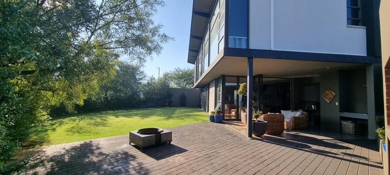 To Let 4 Bedroom Property for Rent in Midstream Ridge Gauteng