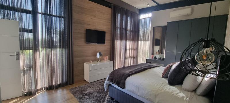 To Let 4 Bedroom Property for Rent in Midstream Ridge Gauteng