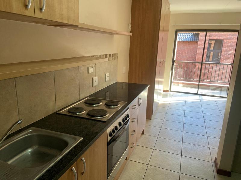 1 Bedroom Property for Sale in Douglasdale Gauteng