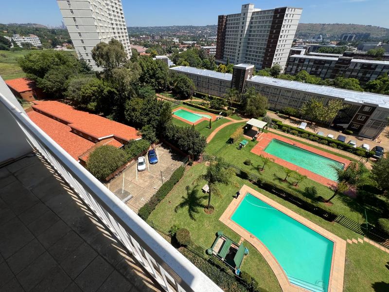 2 Bedroom Property for Sale in Bedford Gardens Gauteng