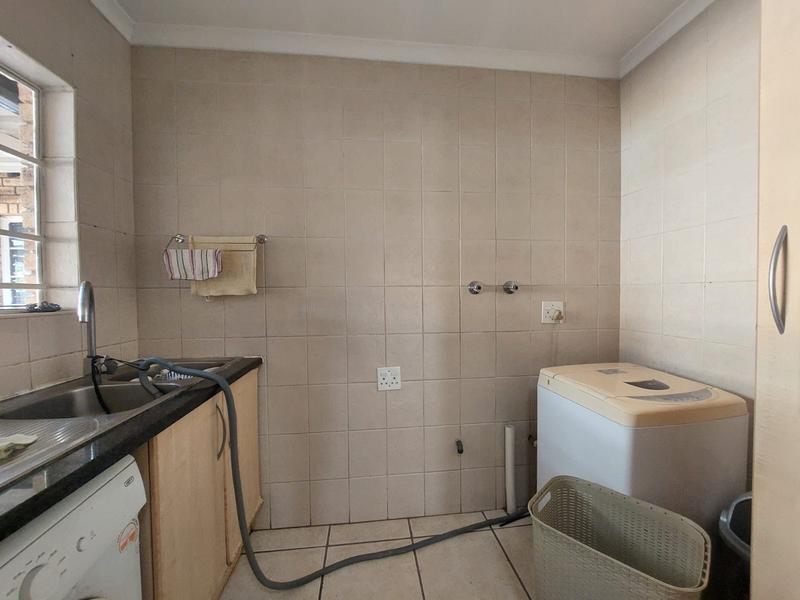 4 Bedroom Property for Sale in Thatchfield Gauteng