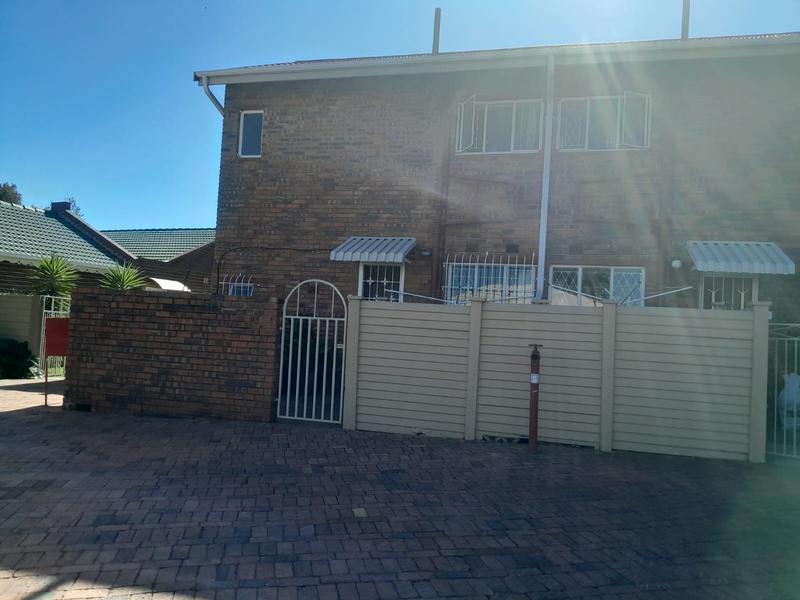 2 Bedroom Property for Sale in Eden Glen Gauteng