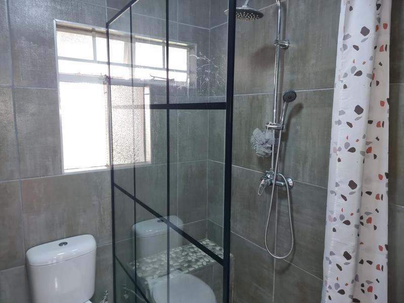 2 Bedroom Property for Sale in Edenvale Gauteng