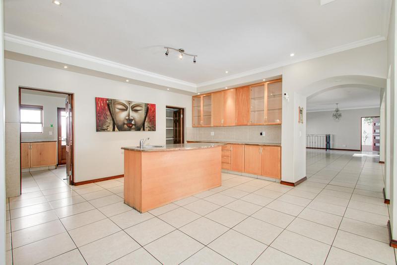 3 Bedroom Property for Sale in Lonehill Gauteng