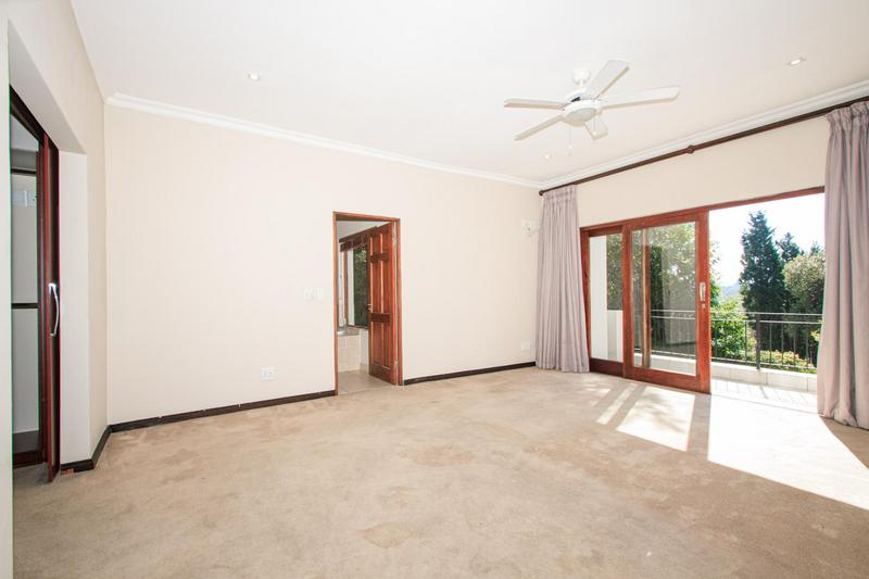 3 Bedroom Property for Sale in Lonehill Gauteng