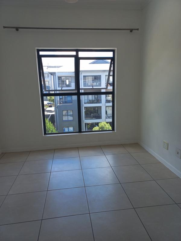 To Let 1 Bedroom Property for Rent in Modderfontein Gauteng