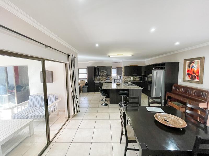 To Let 3 Bedroom Property for Rent in Midstream Estate Gauteng