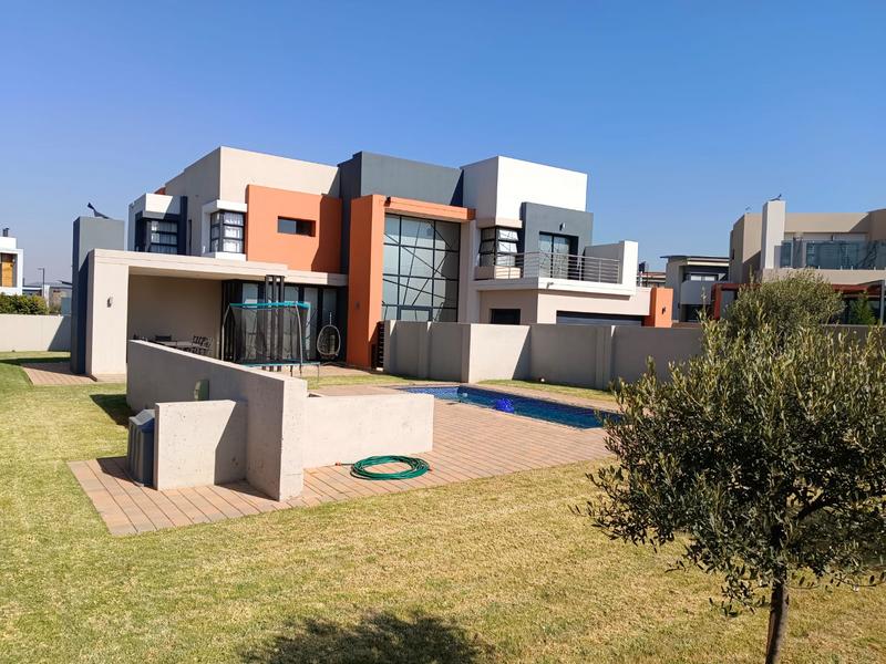 4 Bedroom Property for Sale in Midstream Ridge Gauteng