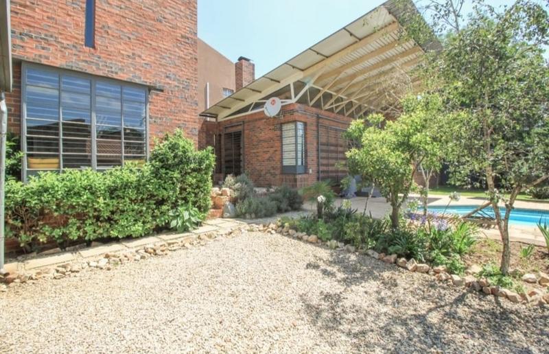 To Let 4 Bedroom Property for Rent in Kensington Gauteng