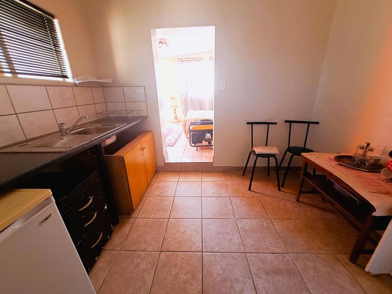 To Let 1 Bedroom Property for Rent in Sunnyridge Gauteng