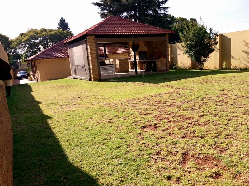 4 Bedroom Property for Sale in Kensington Gauteng