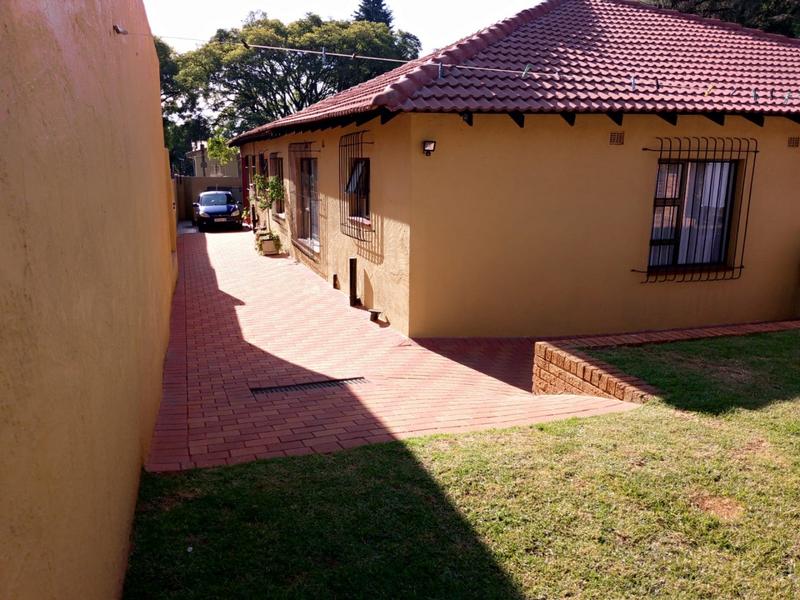 4 Bedroom Property for Sale in Kensington Gauteng