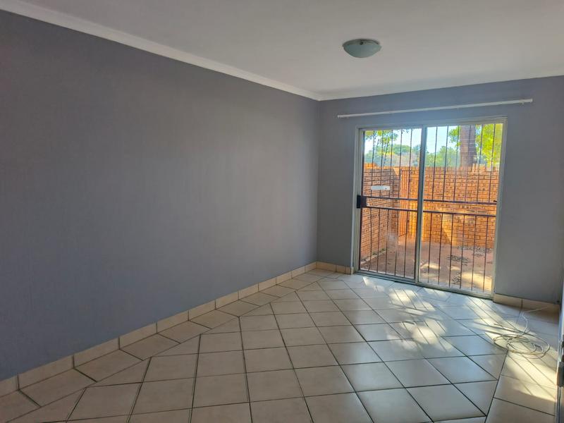 2 Bedroom Property for Sale in Pretoria North Gauteng