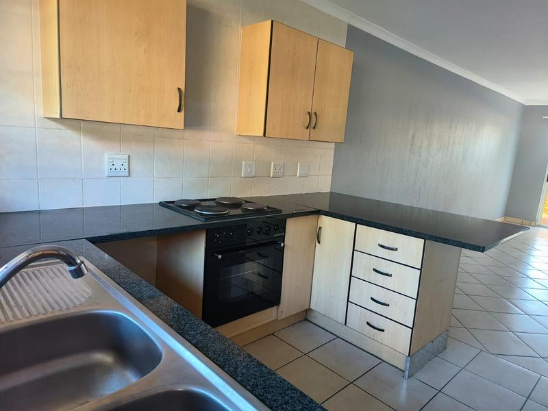 2 Bedroom Property for Sale in Pretoria North Gauteng