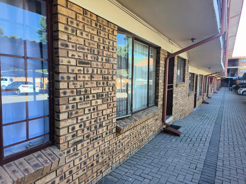 2 Bedroom Property for Sale in Pretoria North Gauteng