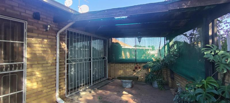 3 Bedroom Property for Sale in Dal Fouche Gauteng